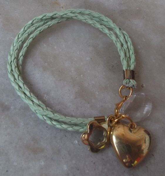 Pulseira com pingentes